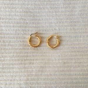Minimalist Gold Twist Hoops